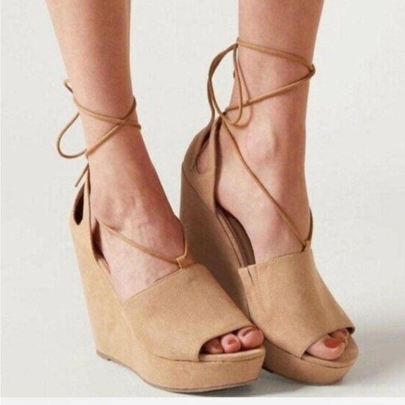 Farylrobin Shoes - 🌻Antrhopologie FARYL Robin Judy Tan Boho Platform Wedge Platform Sandal Size 8